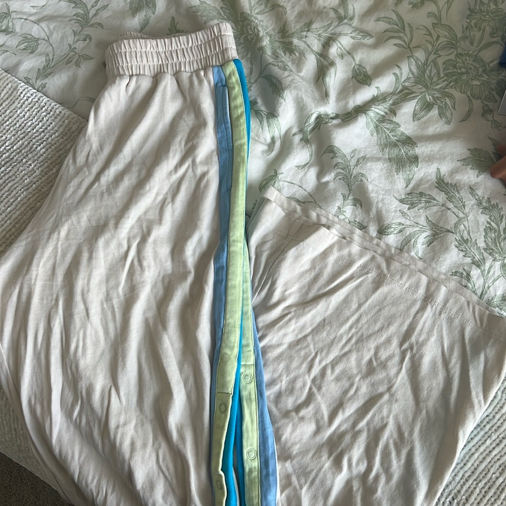 L space boot leg lounge pants